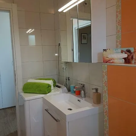 Ozad Arene Apartman Pula