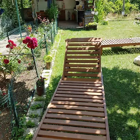 Ozad Arene Apartman