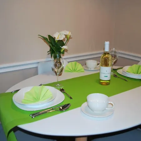 Apartment Ozad Arene *